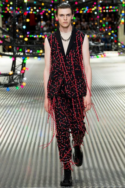 Look 21